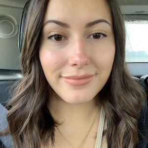 Meet your Posher, Beth